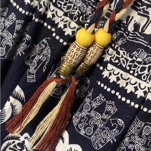 WOMEN Sz-S/M Jumper Shorts- Super Fun Elephants, Braided Tassels- Sooo Boho Look
